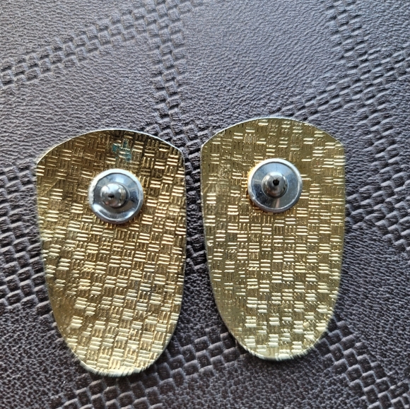 Big Vintage Cloisonne Enamel Orchid Flower Earrings. Gold tone. Rare find - Picture 6 of 6